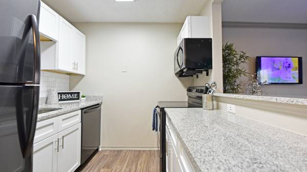 $1,299 / 1hab - 705ft2 - Bienvenido a tu nuevo hogar 🏡63815667243651123
