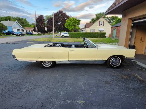1966 Pontiac Bonneville Convertible - $7.995 (North Tonawanda)63483359862787122