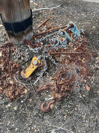 Chains, miscellaneous 1