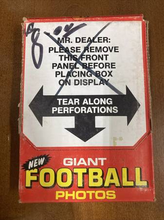 VINTAGE! 1980 Topps Giant Football Box 48 Cards Per Box Walter Payton 1