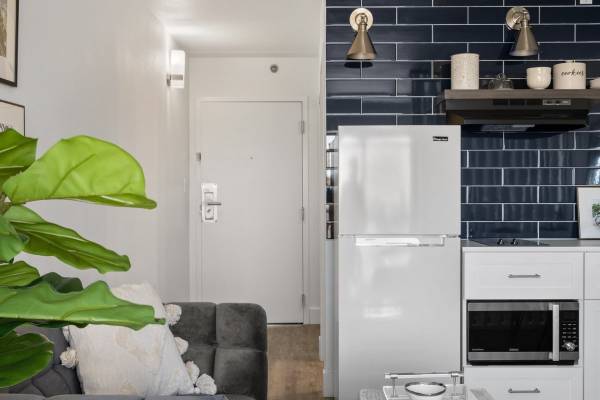 $995 / 316ft2 - Upgrade your lifestyle at The Franklin 2 months free makes it easy! (1515 George Washington Way, Richland, WA)63803292112899124