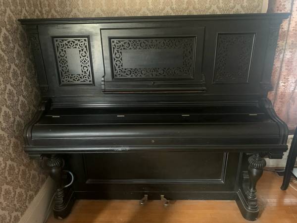 Vintage Upright Piano 1