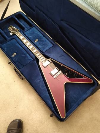 Schecter V1 Custom with HSC - $700 (Aurora)63470455379459120