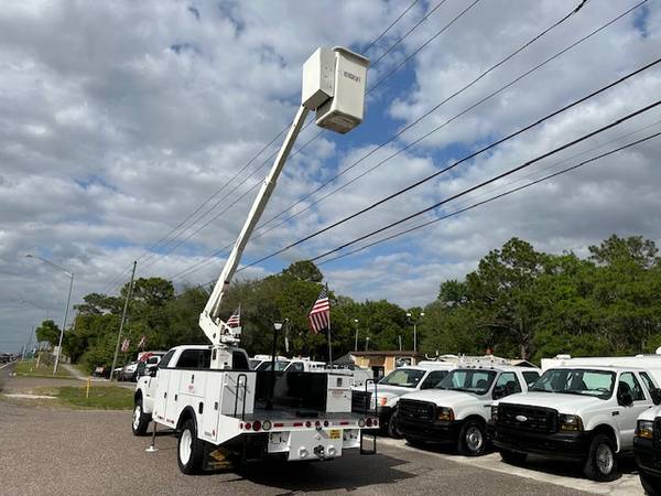2003 FORD F550 V8 7.3L DIESEL BUCKET TRUCK 133K MILES LIKE NEW - $25,900 (40081 US HWY 19 N TARPON SPRINGS, FL 34689)63443805430019122
