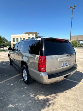 Very Nice 2014 GMC Yukon SLT Clean Title Cold AC Backup Cam Kenwood - $5,50063622315284355122