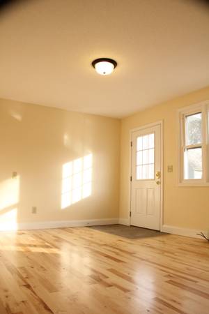 $1,800 / 1br - 102 Park St #2 - June 1st, 202663992935736067121