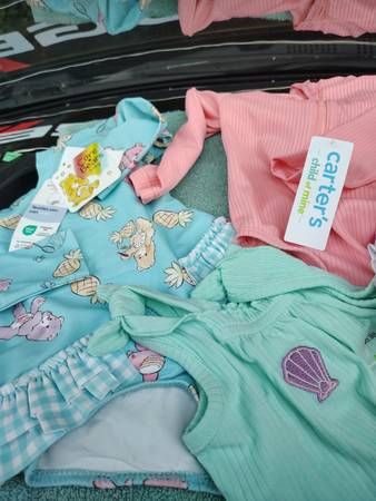 Little baby girl clothes (Tacoma)63750209148417122