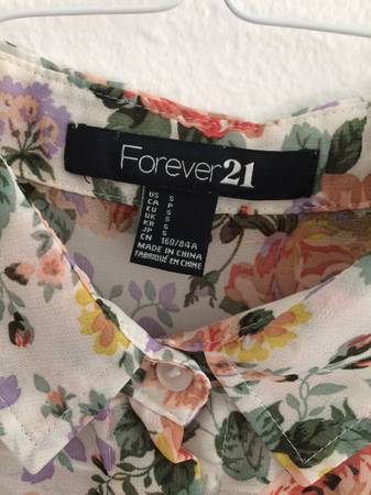 Sleeveless Blouse Peach Roses - Forever 21 - S 1