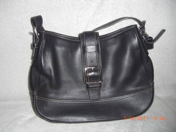 Vintage Coach Black Leather Hampton Hobo Flap Handbag, #7583 1