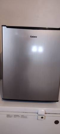 Galanz 2.7 Cu. Ft Mini Refrigerator.  Price Lowered 1