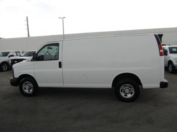 2014 Chevrolet Chevy Express G2500*2500 Furgón de carga*Ford Econoline*SIN VENTANAS* - $12,200 (+ AML AUTO SALES)63479718400897124