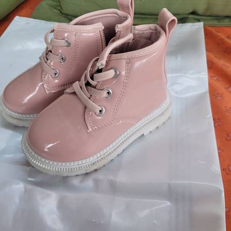 First Steps Pink Boots Size 6 kids 1