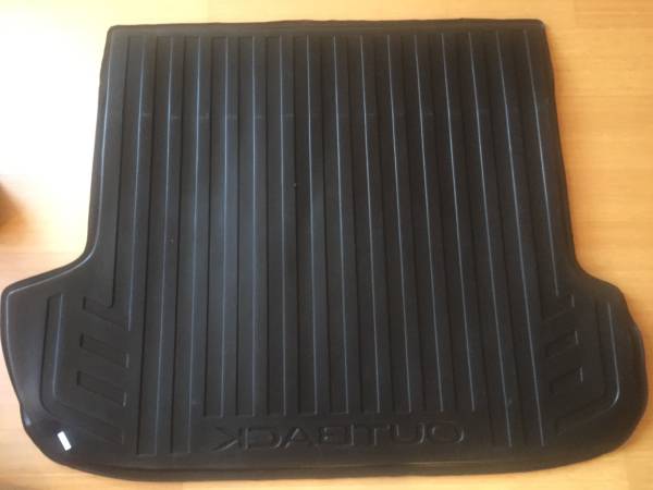 OEM Subaru Outback 2015-2019 Alfombrilla para maletero Recipiente para todas las condiciones climáticas - $75 (falls church)63471283116803123