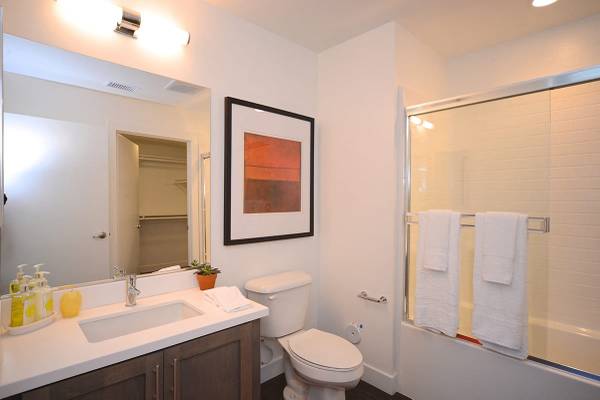 $2,725 / 2br - Great Room/Kitchen Activity Hub, View, Carport (Thousand Oaks)63981242790146120