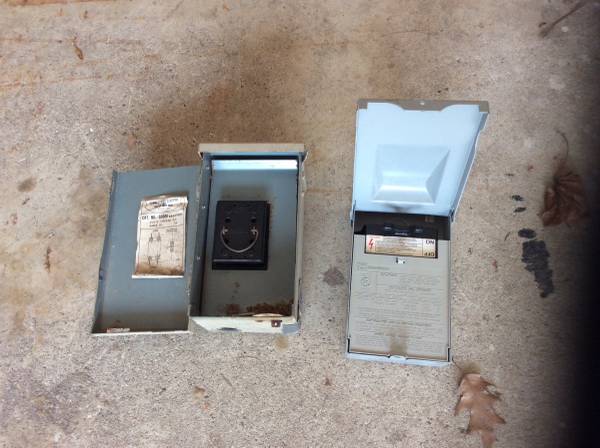 30 amp Breaker box 1