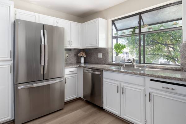 $3,700 / 2br - 980ft2 - Fully Furnished 2-Bedroom, 2-Bathroom Condo for Rent in Fremont, CA (fremont / union city / newark)63888990182273124