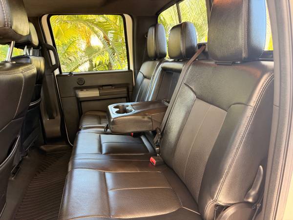 2016 Ford F-350 LARIAT 4X4 - Photo 5