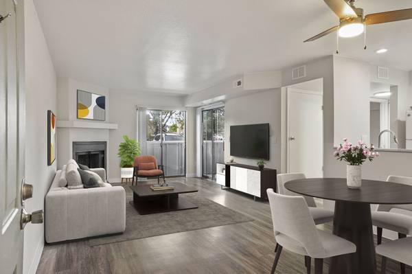 $1,199 / 1br - The Heat Is On, And It's On Us - Utilities Included in Rent (Aurora)63973506286467122