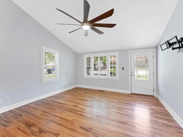 $1,250 / 3br - 1100ft2 - ¡Tome un recorrido! (Raleigh)63968073384707122