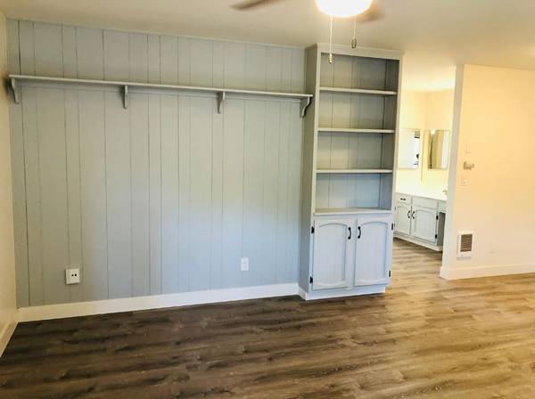 $2,000 / 1br - Un dormitorio con estacionamiento y lavandería en el lugar a pasos de Adams Ave! (Normal Heights/Adams Ave)63865482699651121