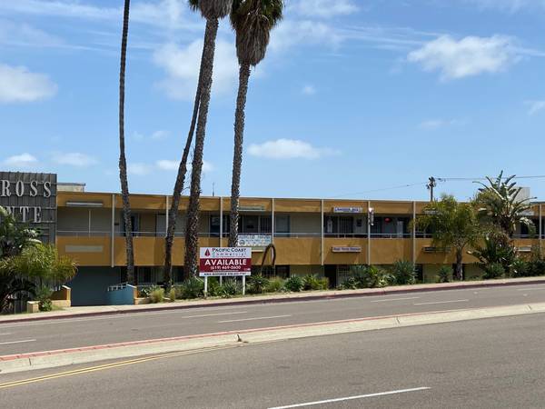 $663 / 300ft2 - High Visibility Point Loma Location Office Space for Lease (San Diego)63663736854275124