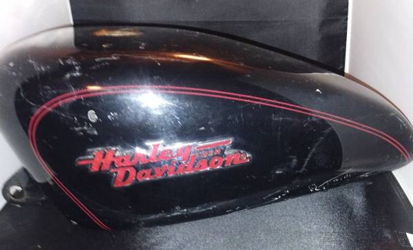 Harley Davidson genuine Sportster BLACK GAS TANK with badges 1