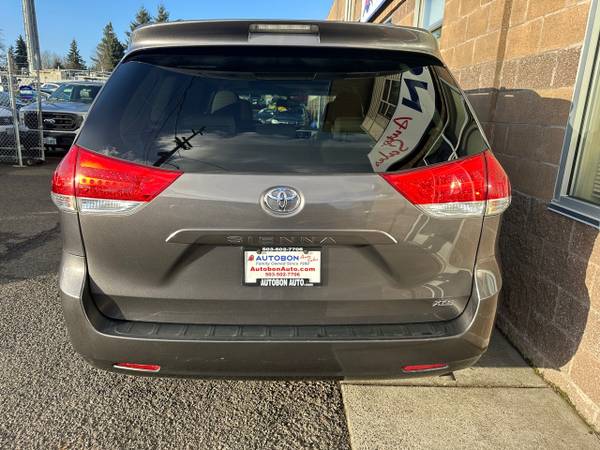 2014 Toyota Sienna 5DR 7-PASS VAN V6 XLE AAS FWD (NATL) - $11,90063469759880321124