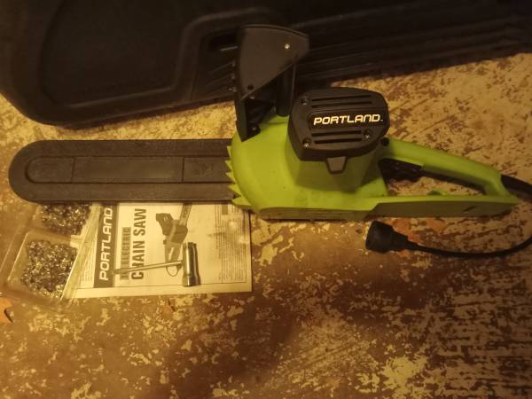14" Electric Chainsaw 1