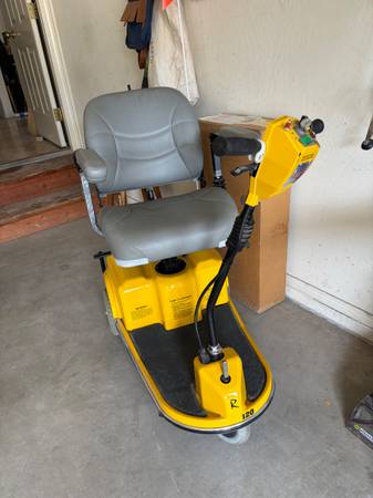 Rascal Mobility Chair 1