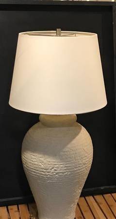 Excelior XL Oversized Ceramic-Etch Accent Table Lamp 1