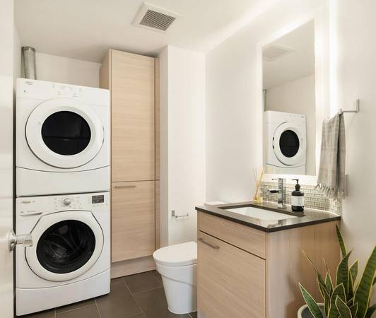 $290,111 / 1br - 781ft2 - Luxury Apt Homes in Belltown's Historic District, GET 4-8 WEEKS FREE! (Belltown)63862289342081121