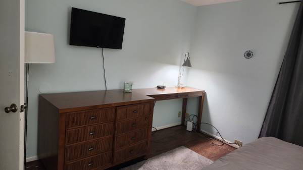 $800 ~ Habitación principal ~ Centro Médico (Hearth Drive)63760507675521121