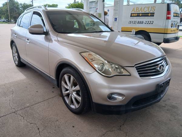 2010 Infiniti EX35 funciona/conduce excelente, techo solar, 141 mil millas - $6.750 (Round Rock)63439726671617124