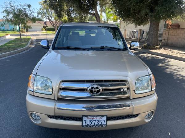 2004 Toyota Tundra - Photo 2