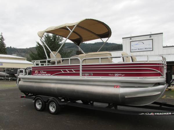 2020 Sun Tracker Fishin Barge 20DLX Pontoon 60HP Low Hours 1