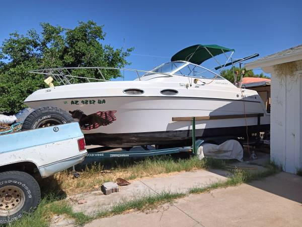 1998 four winds cabin cruiser 1
