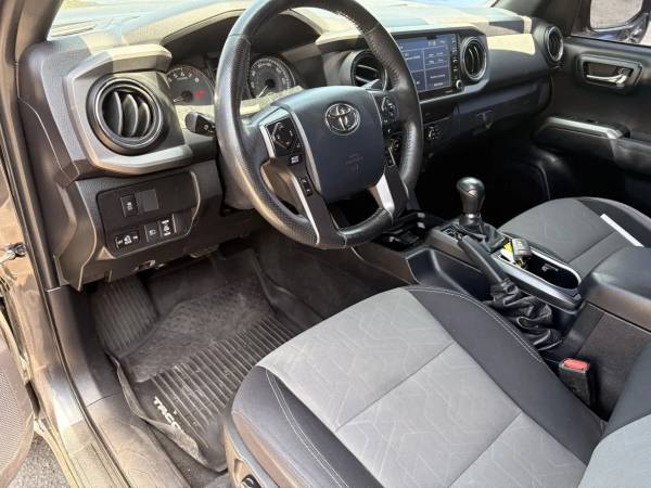 2020 Toyota Tacoma TRD SPORT - Photo 10