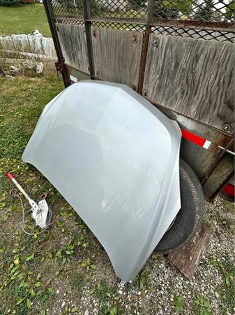 2013 Chevy Equinox Hood 1