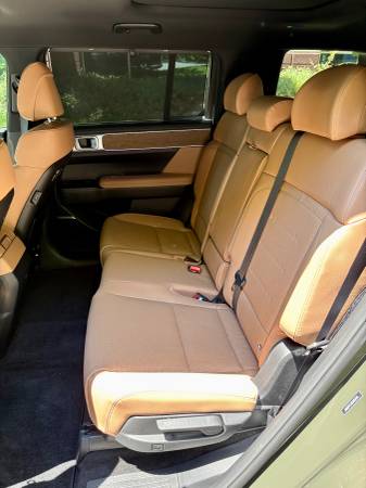 2025 Hyundai Santa Fe Hybrid Limited Sport Utility 4D (2,100 mi.) - $52,000 (fremont / union city / newark)63624172717441123