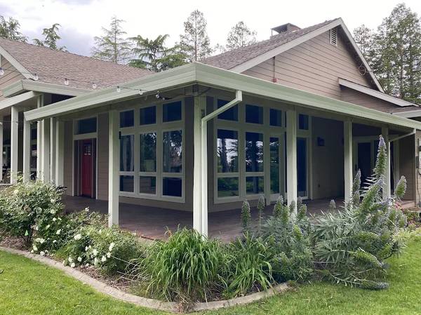 PROFESSIONAL GUTTERS, GUTTER COVER INSTALL, CLEANING AND ROOF REPAIRS 1