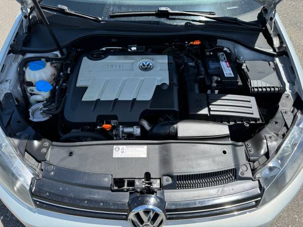 Diesel 2012 Jetta Sportwagen TDI 2.0L Pano roof, Nav - $6,50063435810779011123