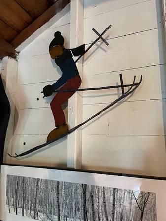 Metal Skier Wall Art 1