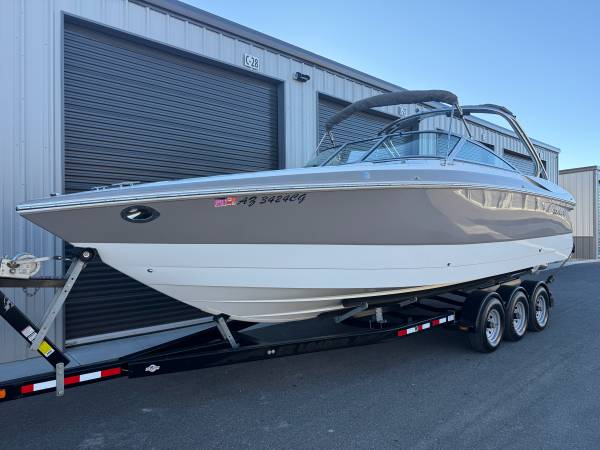 2006 Cobalt 282 Twin Engine Open Bow Runabout 1