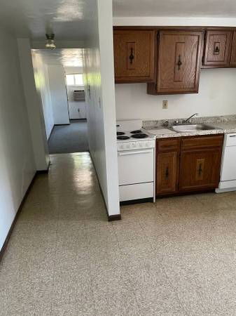 $775 The NEW Riverview Towers (Pittsburgh, PA)64013531379585122