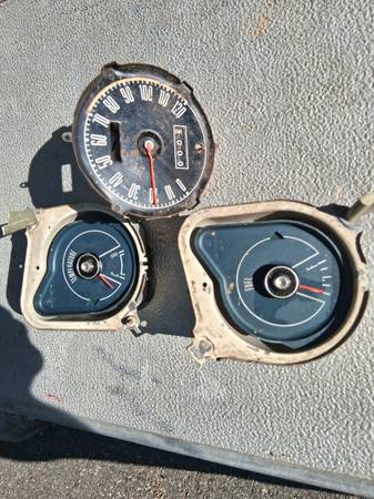Mustang, 1970 Mach 1 instrument gauges 1
