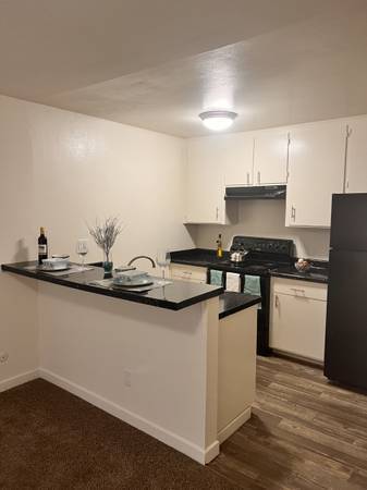 $1,995 / 1br - 🍁FALL SPECIALS!! FIRST MONTH FREE!!🍁 (San Diego)63998603678723122