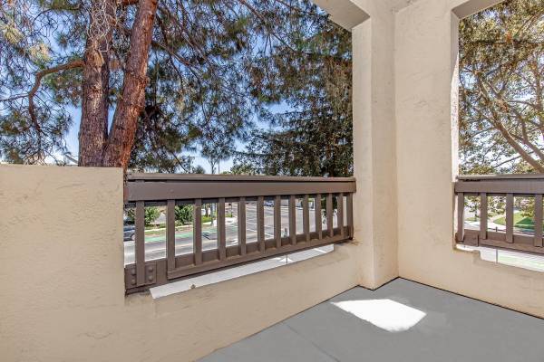$3,098 / 2br - 920ft2 - 2/BD 2/BA, Air Conditioning, Balcony or Patio (san jose west)63682851504131124