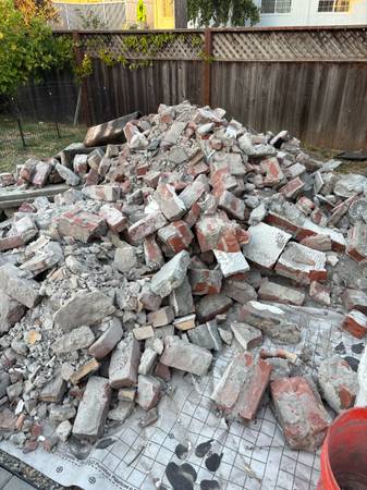 Free bricks 1
