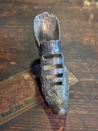 Antique Silver German Hanau mini elf-toe Lady's Slipper Shoe, hallmark 1