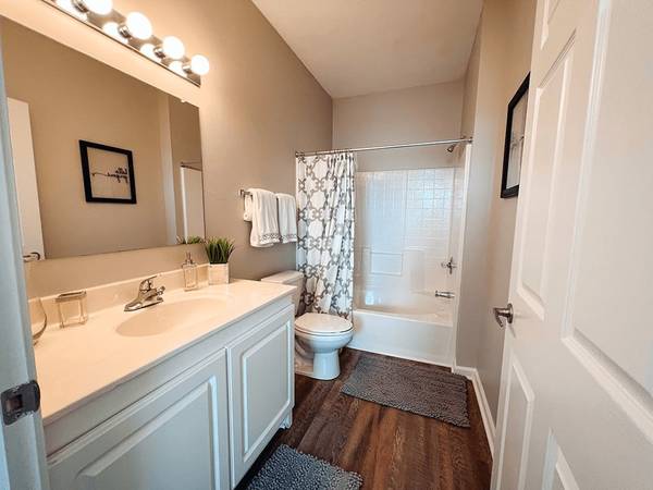 Open-Concept Kitchen Layouts, Onsite Masseuse 1
